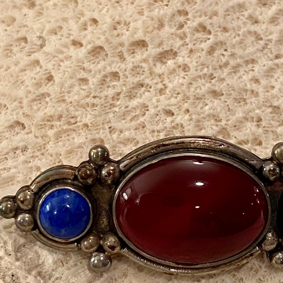 Cobalt Blue and Crimson Red Pin - Picture 5 of 5